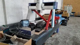 C-Mec 047 - Měřící stroj Mitutoyo Crysta-Apex C9206