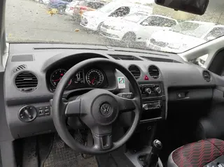 31. e - aukce ČEZ VOLKSWAGEN CADDY, RZ 9T49918