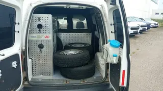 48. e - aukce ČEZ Volkswagen Caddy skříň 2,0 TDI, RZ 9T58247