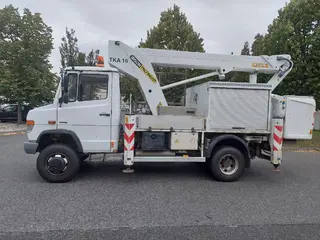 51. e - aukce ČEZ MERCEDES BENZ 816 DA VARIO, RZ 9T03723