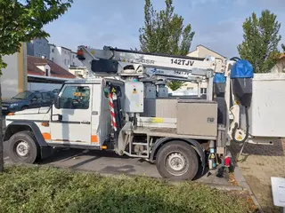 52. e - aukce ČEZ MERCEDES BENZ G 300 plošina Rothlehner 6U38221, RZ 9T03565
