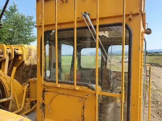 05. Trubkoukladač KOMATSU D 355 C3, nr. 11704