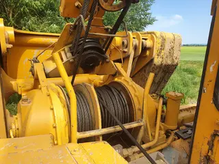 05. Trubkoukladač KOMATSU D 355 C3, nr. 11704