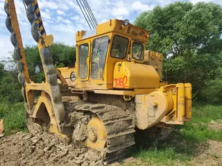 05. Trubkoukladač KOMATSU D 355 C3, nr. 11704