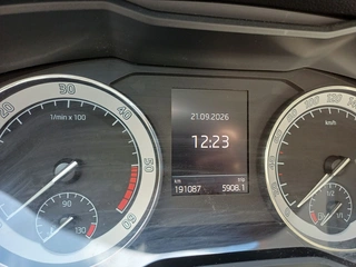 VŘ č. 30 ČEZ ŠKODA SUPERB 2.0 TDI 147kW Style 4x4 DSG, RZ 2TC2935