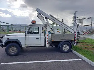 E - aukce ČEZ Land Rover plošina IPT12-1/A, RZ 8T91027