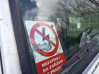 E - aukce ČEZ Land Rover plošina IPT12-1/A, RZ 8T91027