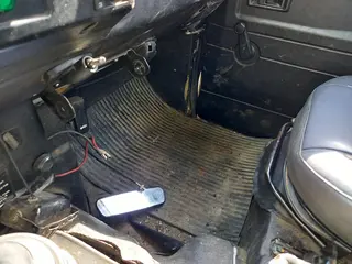 E - aukce ČEZ Land Rover plošina IPT12-1/A, RZ 8T91027