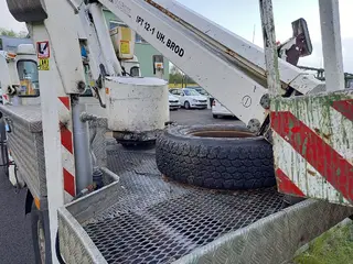 E - aukce ČEZ Land Rover plošina IPT12-1/A, RZ 8T91027