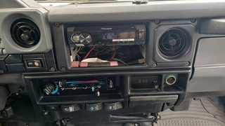 47. e - aukce ČEZ TOYOTA LANDCRUISER, HZJ 76 4, 2D, RZ 8T76152