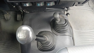 47. e - aukce ČEZ TOYOTA LANDCRUISER, HZJ 76 4, 2D, RZ 8T76152