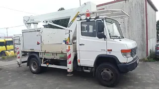 53. e - aukce ČEZ Mercedes Benz 816 DA VARIO, RZ 8T72013