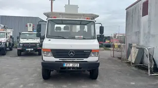 53. e - aukce ČEZ Mercedes Benz 816 DA VARIO, RZ 8T72013