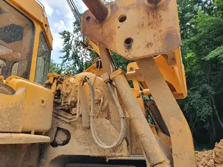 06. Trubkoukladač KOMATSU D 355 C3, nr. 11705