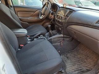 VŘ č. 11 ČEZ MITSUBISHI L200 INVITE 2.4 DI-D 4WD DOUBLE CAB, RZ 1TH9847
