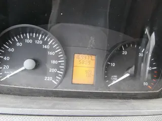 27. e - aukce ČEZ MERCEDES VITO, RZ 8T75097
