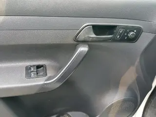 32. e - aukce ČEZ VOLKSWAGEN CADDY, RZ 9T49929