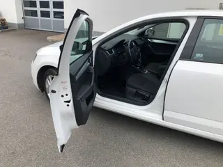 E- aukce ČEZ Škoda Octavia Ambition 1,6 TDI, RZ 1TE3359