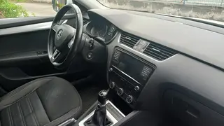 48. e - aukce ČEZ Škoda Octavia Combi Ambition 1,6 TDI, RZ 1TI7453