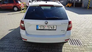 49. e - aukce ČEZ Škoda Octavia Combi LK, RZ 1TS1749