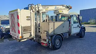 51. e - aukce ČEZ MERCEDES BENZ G 300 plošina, RZ 9T03987