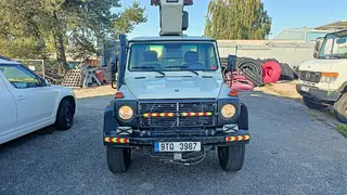 51. e - aukce ČEZ MERCEDES BENZ G 300 plošina, RZ 9T03987