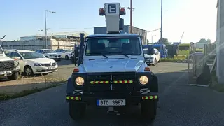51. e - aukce ČEZ MERCEDES BENZ G 300 plošina, RZ 9T03987