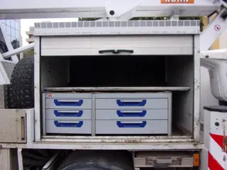 52. e - aukce ČEZ MERCEDES BENZ VARIO 816DA 4X4 S PLOŠINOU, RZ 9T04915