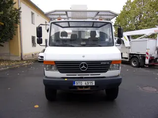 52. e - aukce ČEZ MERCEDES BENZ VARIO 816DA 4X4 S PLOŠINOU, RZ 9T04915