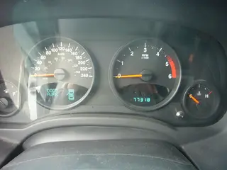 28. e - aukce ČEZ JEEP PATRIOT, RZ 8T93714