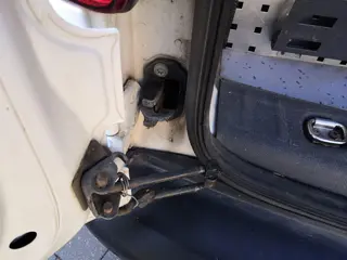 32. e - aukce ČEZ VOLKSWAGEN CADDY, RZ 9T51572
