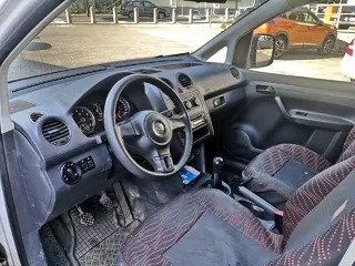 32. e - aukce ČEZ VOLKSWAGEN CADDY, RZ 9T51572