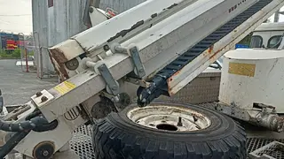E - aukce ČEZ Land Rover plošina IPT12-1/A, RZ 8T70283