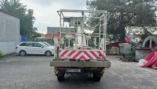 E - aukce ČEZ Land Rover plošina IPT12-1/A, RZ 8T70283