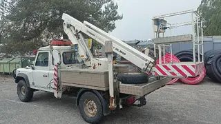 E - aukce ČEZ Land Rover plošina IPT12-1/A, RZ 8T70283