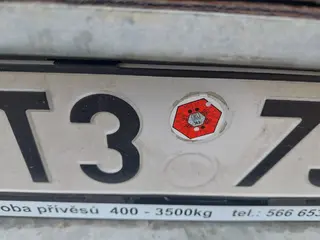49. e - aukce ČEZ PŘÍVĚS nákladní AGADOS do 750 kg, RZ 8T37993