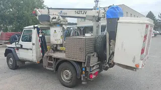51. e - aukce ČEZ MERCEDES BENZ G 300 plošina Rothlehner, RZ 8T70953