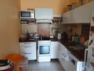 Spoluvlastnický podíl ve výši id. 1/2 na bytové jednotce 3+kk Praha - Řepy