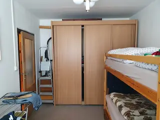 Spoluvlastnický podíl ve výši id. 1/2 na bytové jednotce 3+kk Praha - Řepy