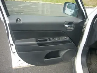 28. e - aukce ČEZ JEEP PATRIOT, RZ 9T04256