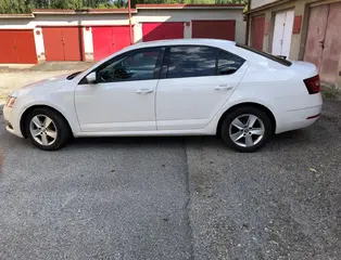 31. e - aukce ČEZ ŠKODA OCTAVIA, RZ 1TH9220