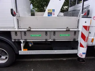 49. e - aukce ČEZ MERCEDES BENZ VARIO 816DA 4X4 S PLOŠINOU, RZ 8T59077