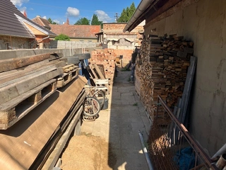 III. 10. Rodinný dům v obci Bohutice č.p. 104    
