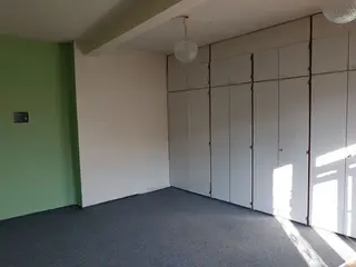 100% obchodního podílu společnosti Merhautova 1024/155, Brno s.r.o./budova Brno, ul. Merhautova