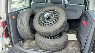 28. e - aukce ČEZ VOLKSWAGEN CADDY, RZ 8T59104