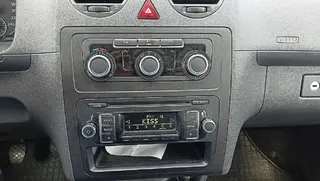 28. e - aukce ČEZ VOLKSWAGEN CADDY, RZ 8T59104