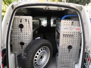 32. e - aukce ČEZ VOLKSWAGEN CADDY, RZ 9T49923