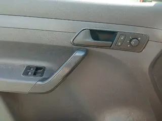 33. e-aukce ČEZ VOLKSWAGEN CADDY, RZ 9T51573