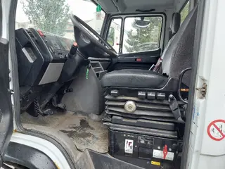 49. e - aukce ČEZ MERCEDES BENZ VARIO 816DA 4X4 S PLOŠINOU, RZ 1TL4790