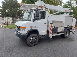 49. e - aukce ČEZ MERCEDES BENZ VARIO 816DA 4X4 S PLOŠINOU, RZ 1TL4790